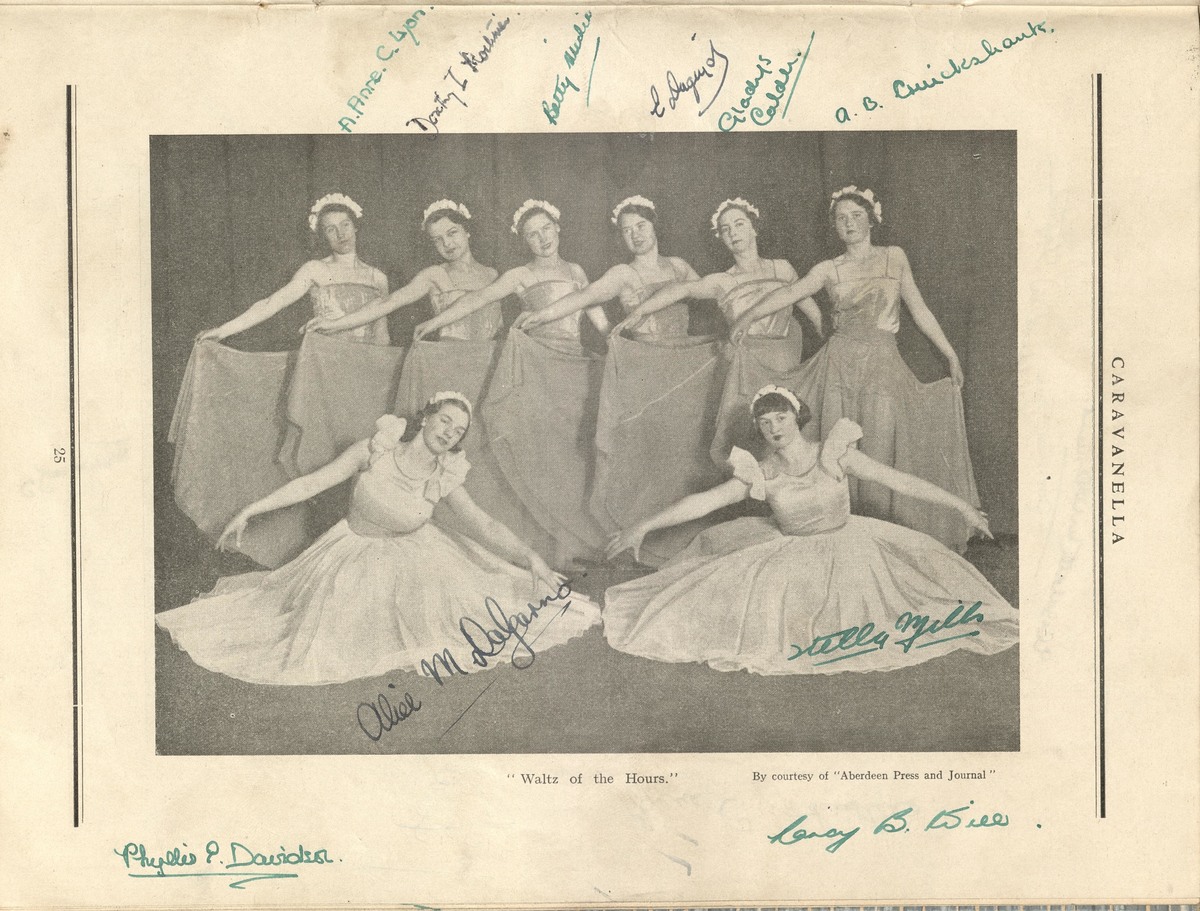 MS4032-2-3_Caravanella1935-prog-dancers.jpg