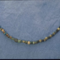 beads necklace 63795.jpg